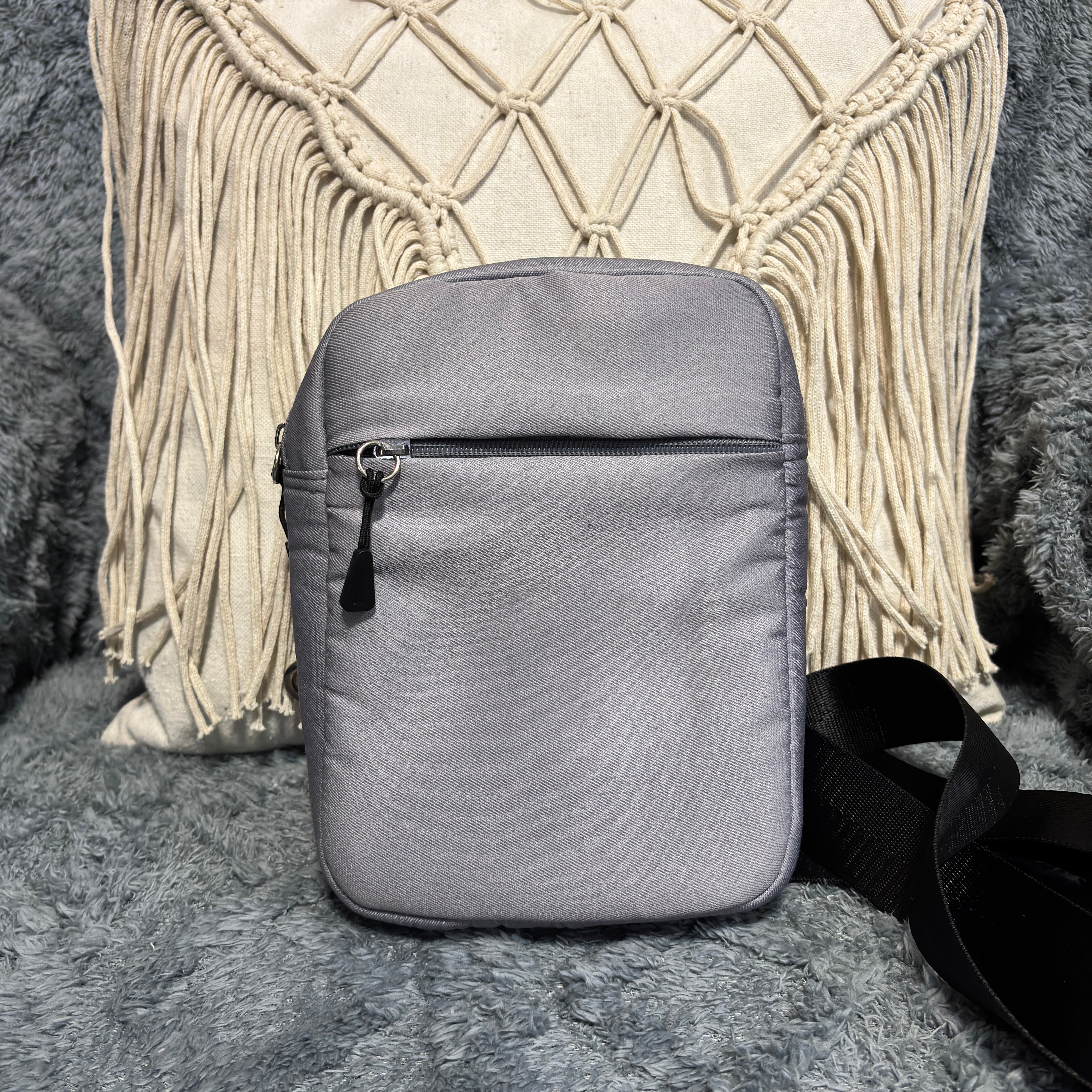 Formal Bastet Crossbag