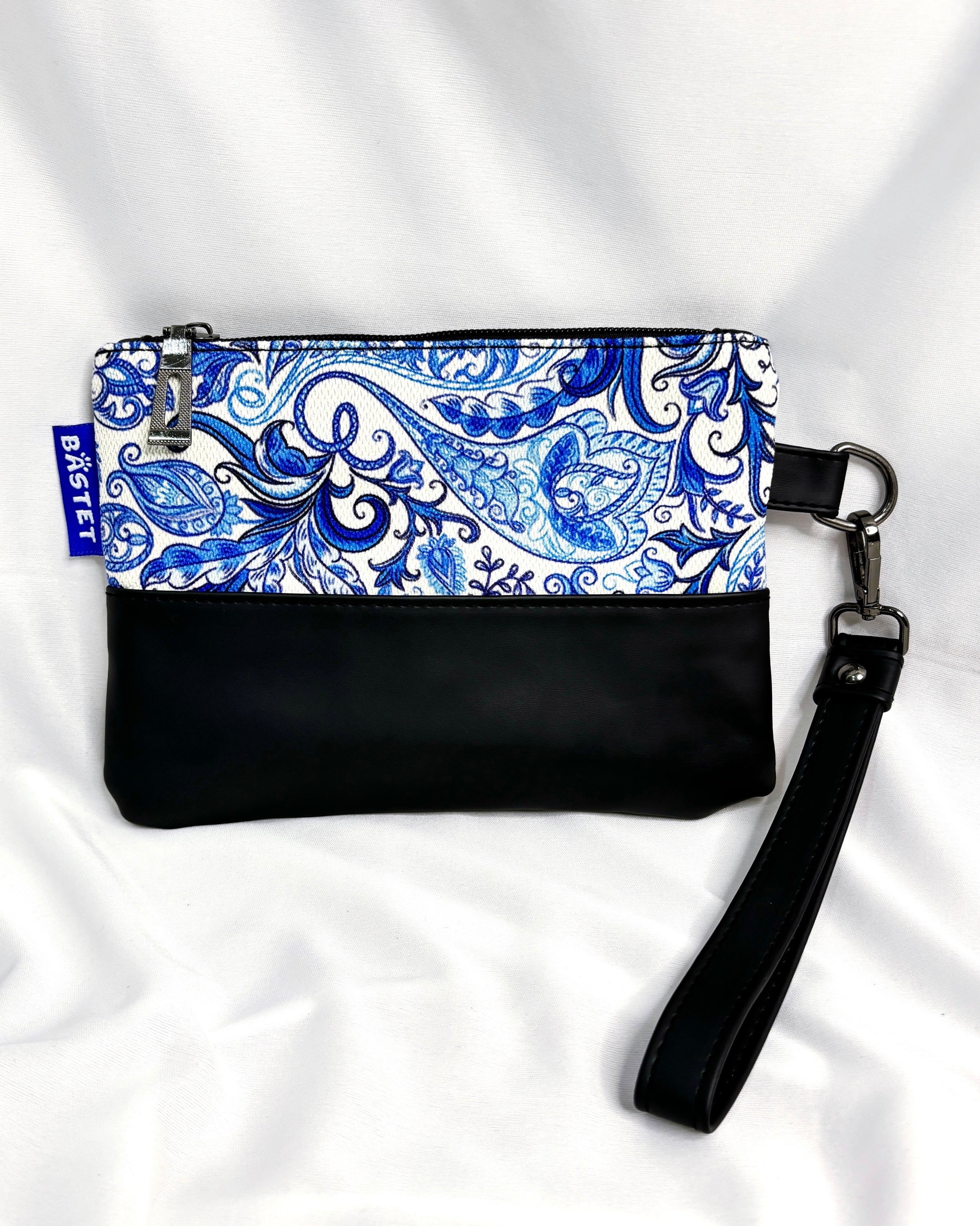 BlueFlora Clutch