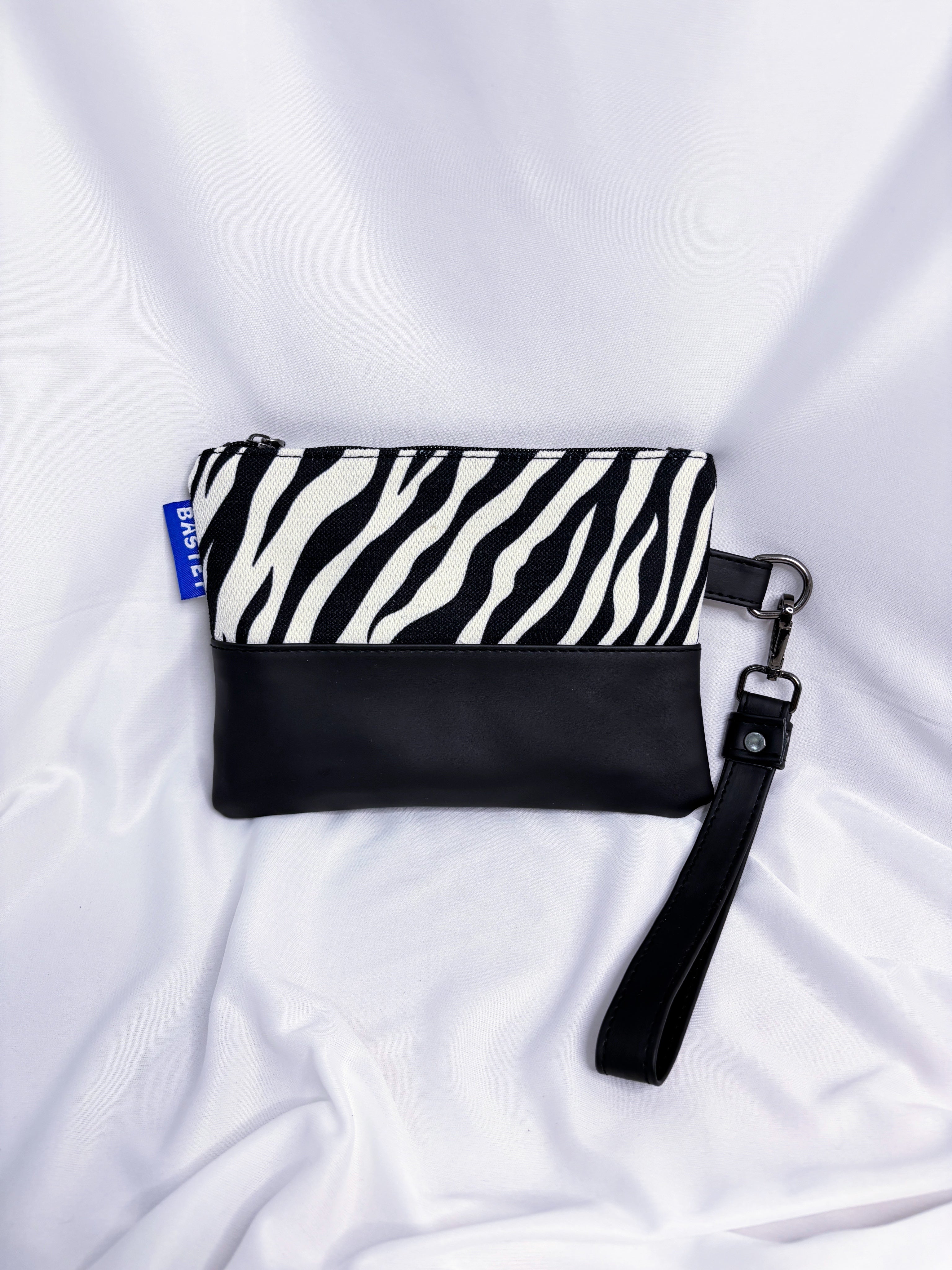 MonoStripes Clutch